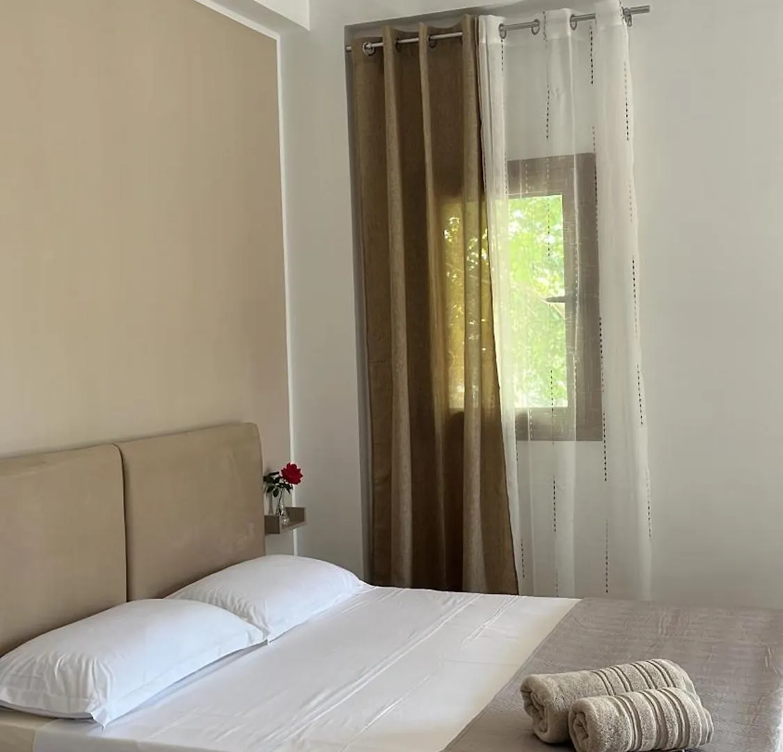Blossom Apartments Vlore Guest house