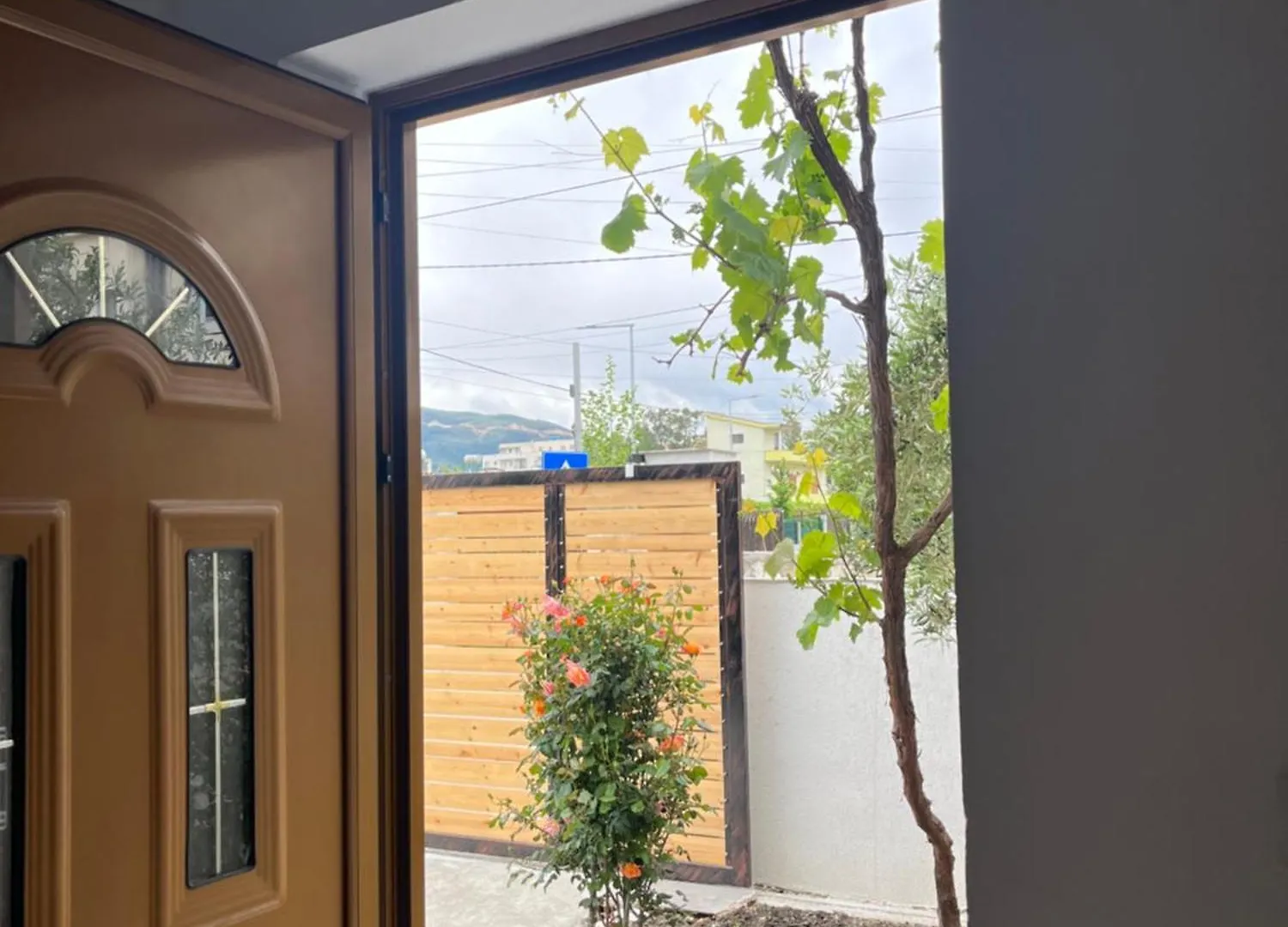 Blossom Apartments Vlore Guest house